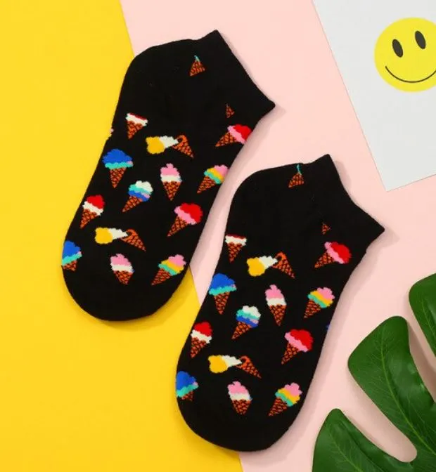 SF32 Black Colorful Ice Cream Cones Low Cut Socks