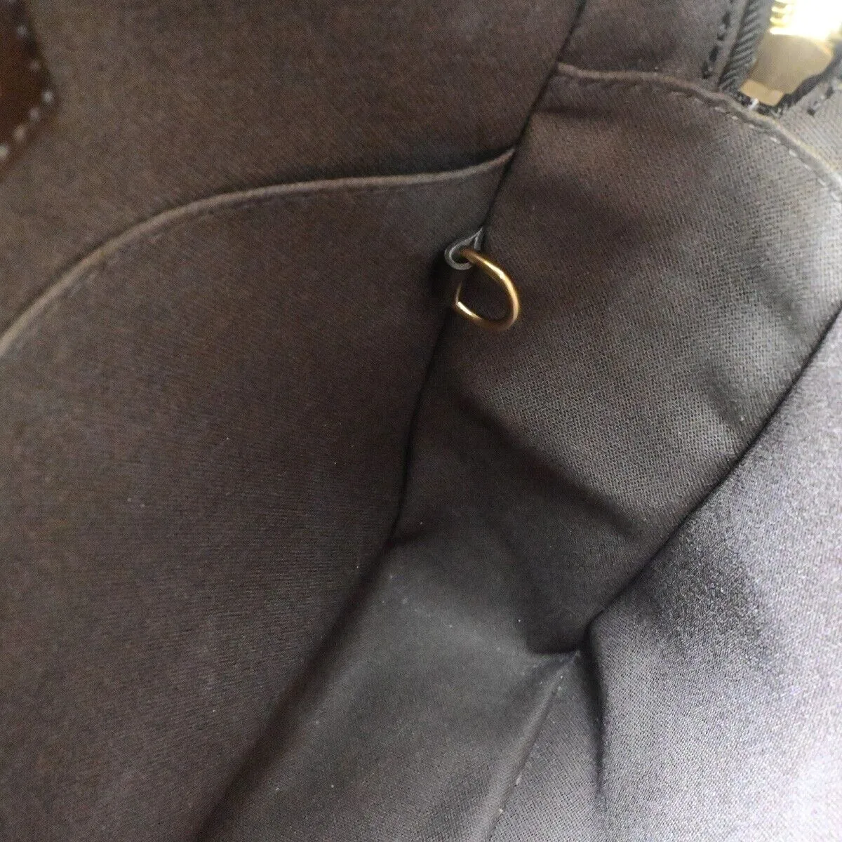 Trendy Inspired Louis Vuitton Beaubourg Shoulder Bag