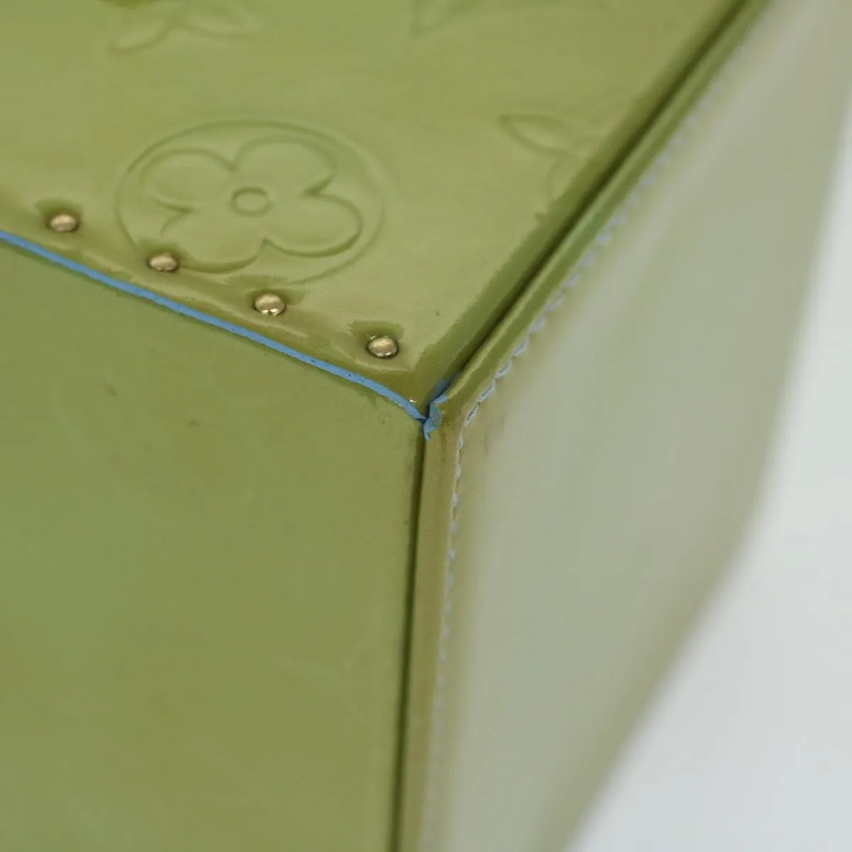 Trendy Inspired Louis Vuitton Bleecker Clutch Bag