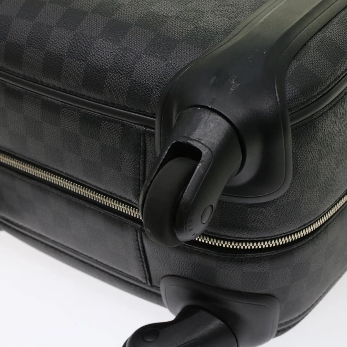 Trendy Inspired Louis Vuitton Zephyr Travel